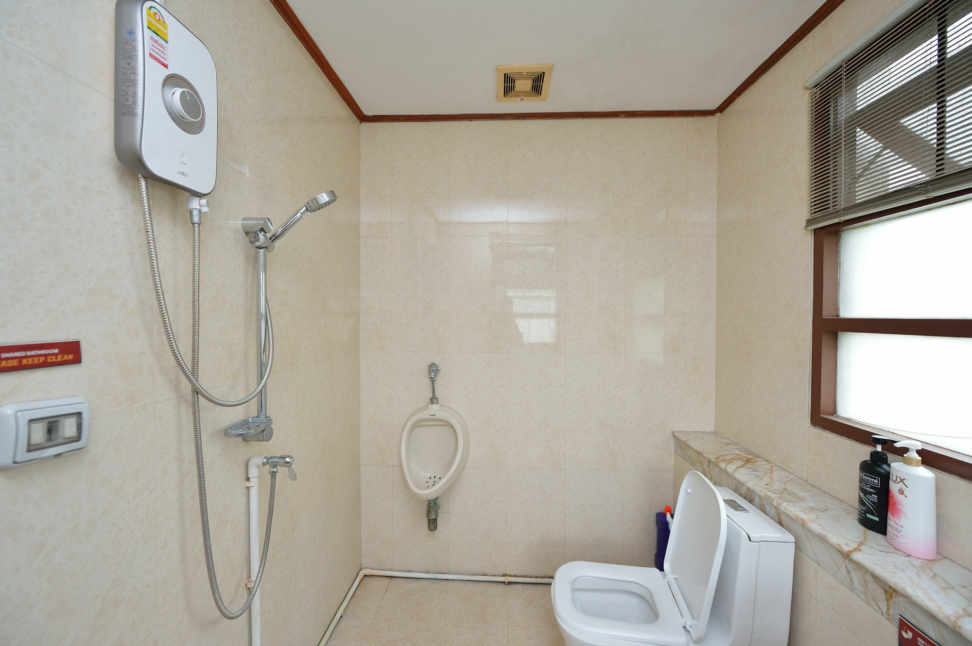 Lost And Found Bed And Breakfast Бангкок Екстер'єр фото